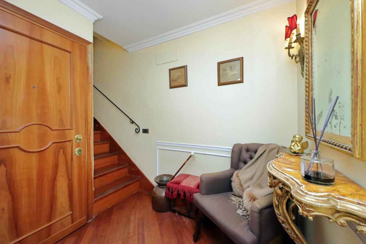 4Bnb - Luxury Trevi Apartment W Terrace Roma Exterior foto