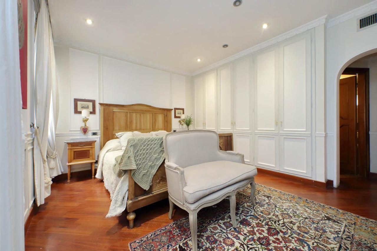 4Bnb - Luxury Trevi Apartment W Terrace Roma Exterior foto