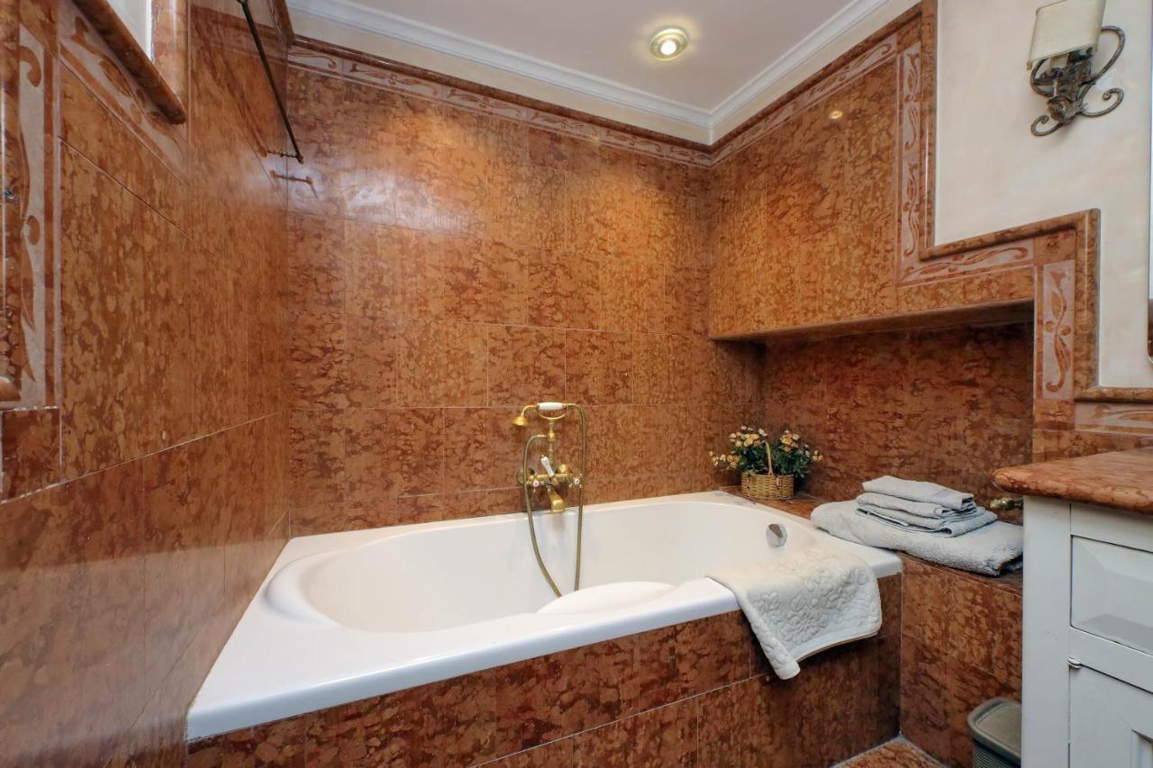 4Bnb - Luxury Trevi Apartment W Terrace Roma Exterior foto